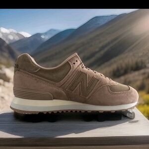 Women's New Balance 574 Shoes - Brown - Men's 7/Women's 8.5